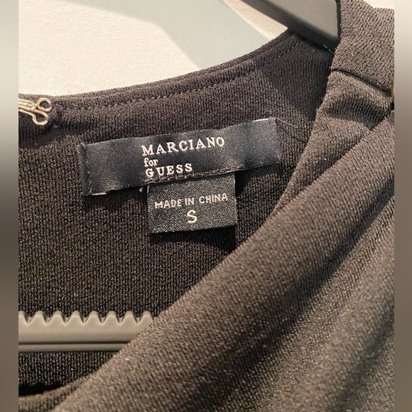Guess by Marciano ruched mini dress , black , size Sm , EUC - Picture 6 of 9